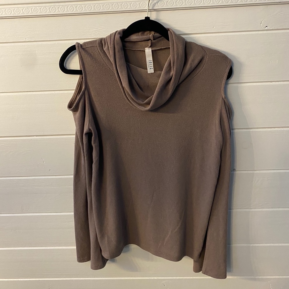 Women’s Long sleeve Sweater